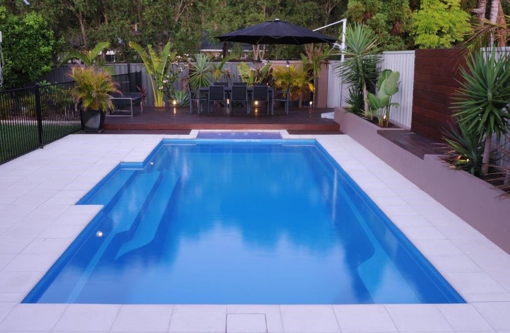 Diy Swimming Pools' Cosmo 8 Pacific Blue Pool Design - Diy Swimming Pools